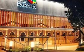 Excelente departamento, a metros del Shopping Paso del Paraná, vista al río Paraná, cochera techada privada - silencio - ideal para descansar - barrio residencial - Cámaras de seguridad 24hs - unidad Monitoreada